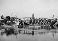 History Trips | Brigde Nijmegen